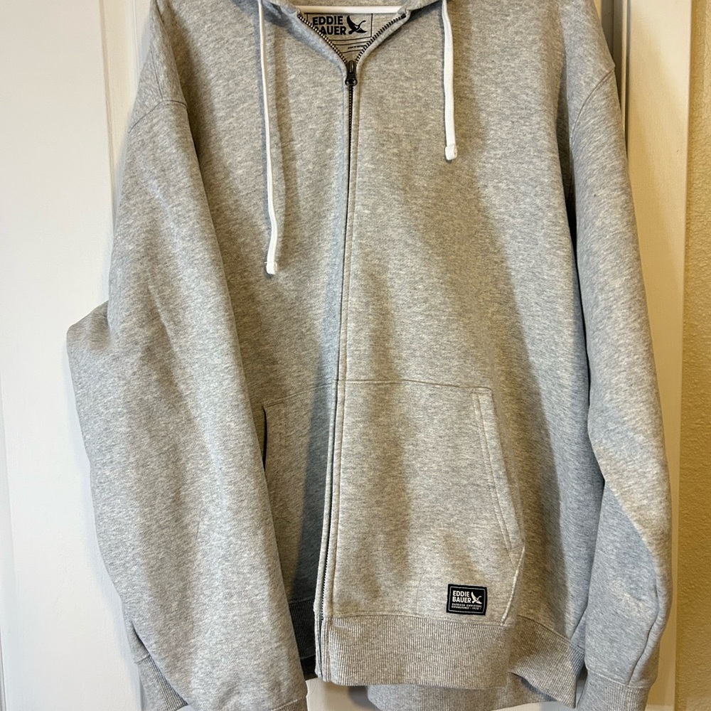 Eddie Bauer Men's Light Gray Zip-Up Sweater
